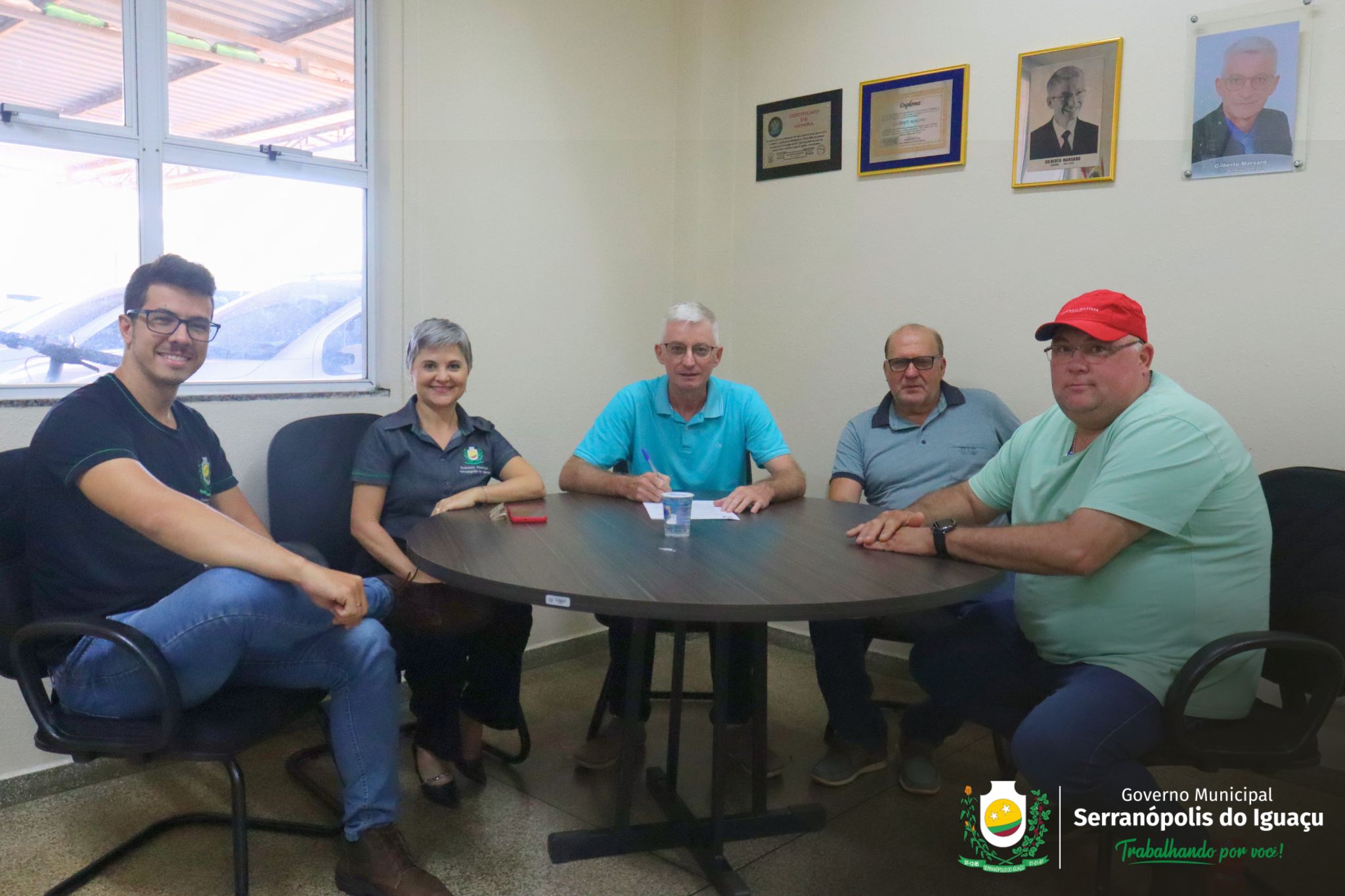 Governo Municipal de Serranópolis do Iguaçu torna pública a formalização de apresentação de servidores contratados no mês de março Governo Municipal de Serranópolis do Iguaçu torna pública a formalização de apresentação de servidores contratados no mês de março