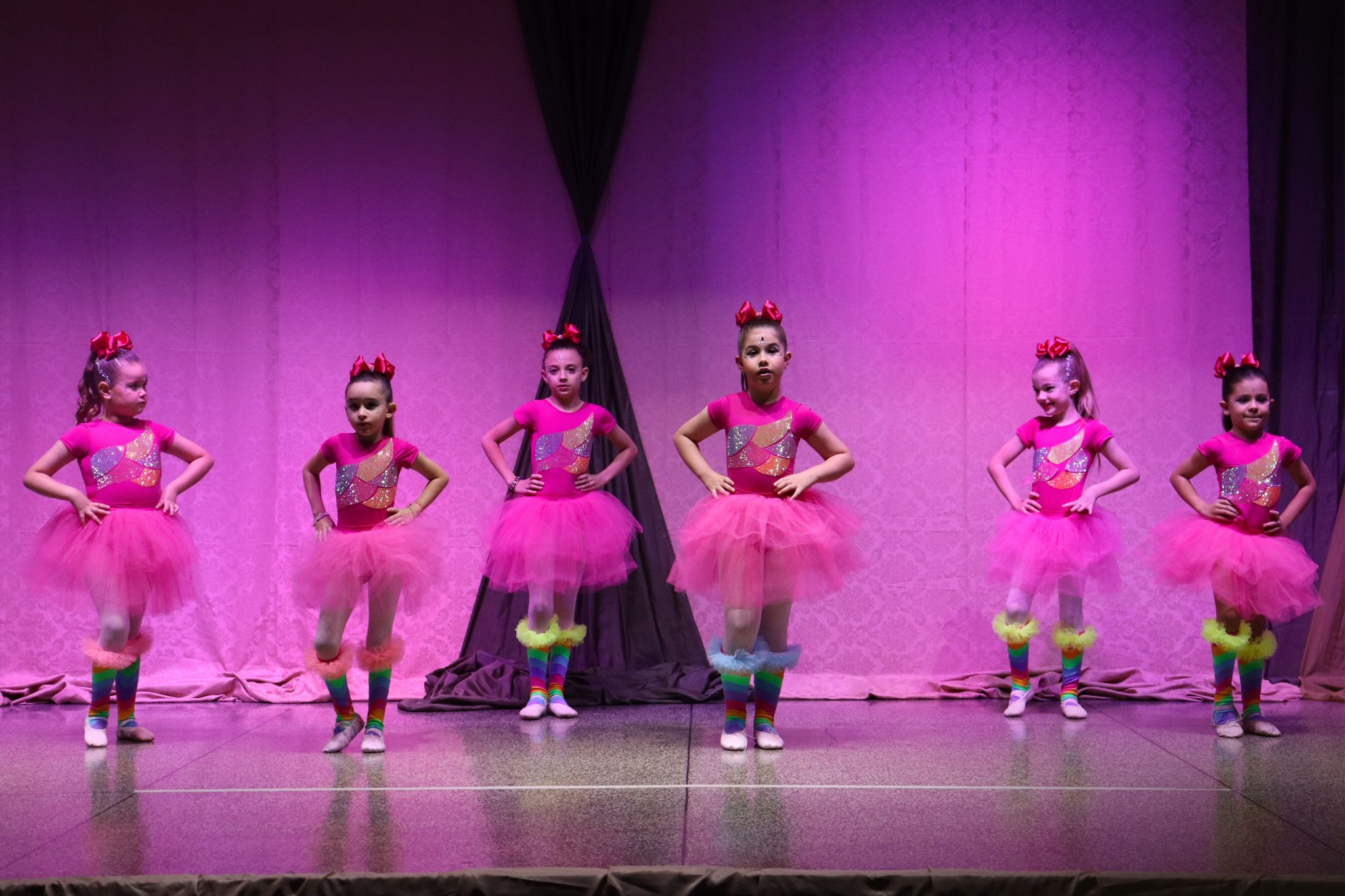 5ª Mostra Regional de Dança reúne seis municípios durante a Semana Cultural de Serranópolis do Iguaçu 5ª Mostra Regional de Dança reúne seis municípios durante a Semana Cultural de Serranópolis do Iguaçu