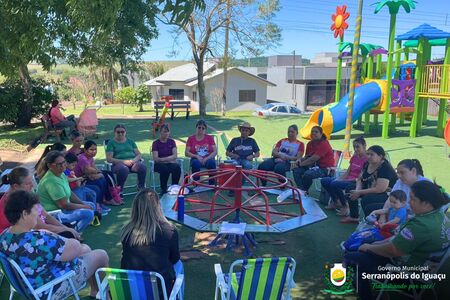 Governo Municipal promove reunião descentralizada com o Grupo das Mulheres em Flor da Serra