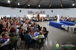 Terceira idade se reúne em almoço em homenagem ao Dia dos Pais