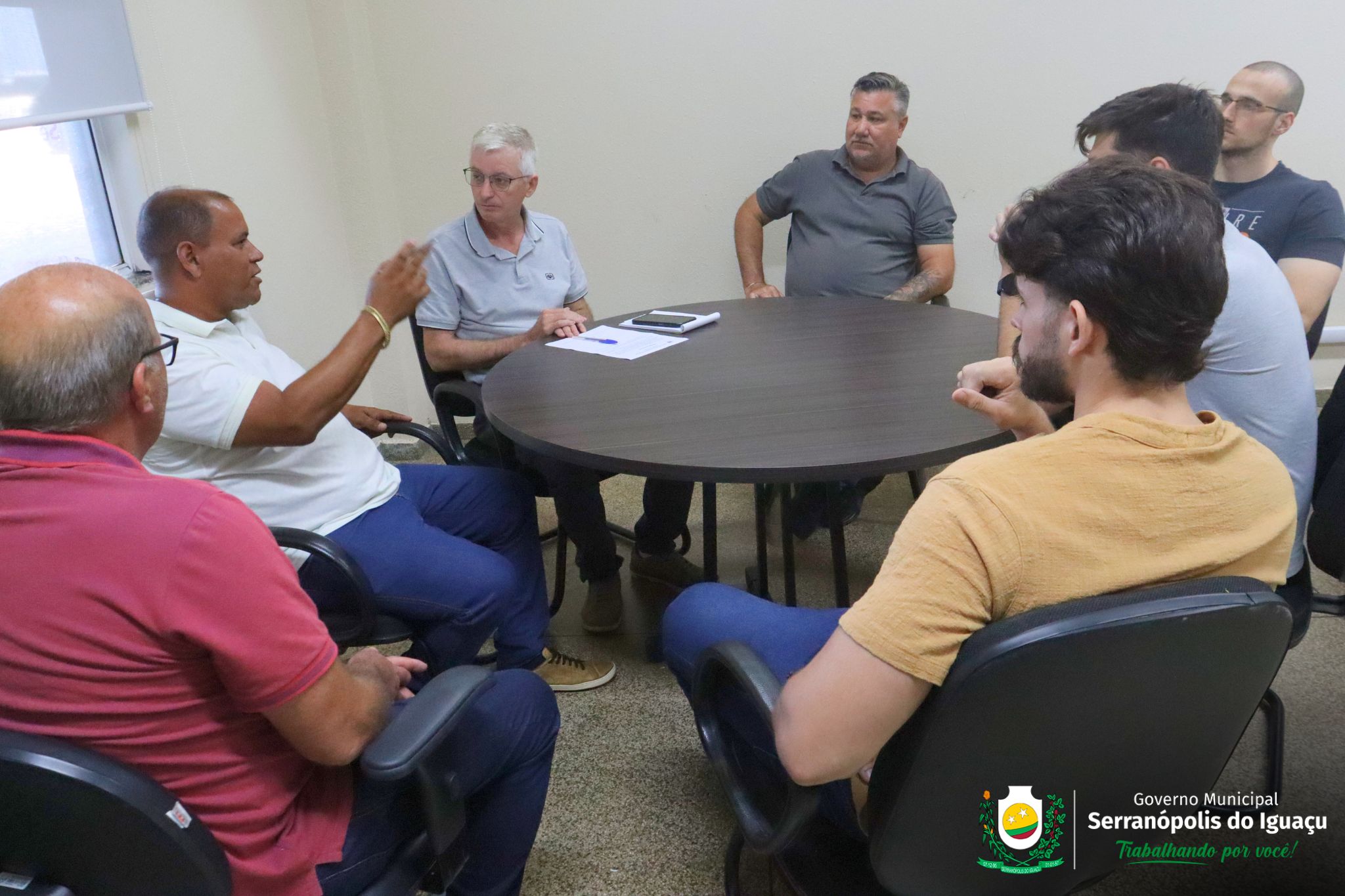 Governo Municipal assina ordem de serviço para obra de manilhamento e boca de lobo Governo Municipal assina ordem de serviço para obra de manilhamento e boca de lobo