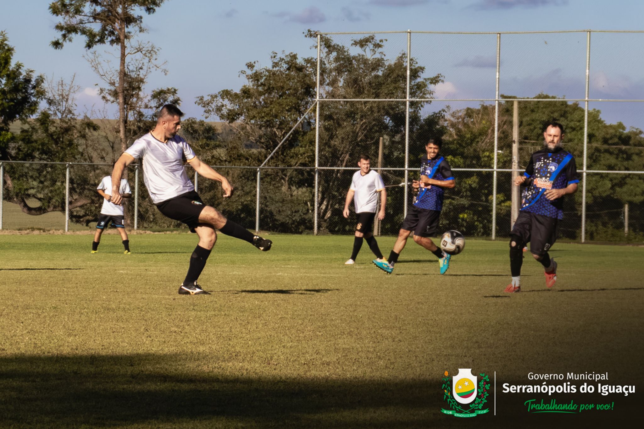 24º Campeonato Municipal de Futebol tem início com três partidas em Serranópolis do Iguaçu 24º Campeonato Municipal de Futebol tem início com três partidas em Serranópolis do Iguaçu