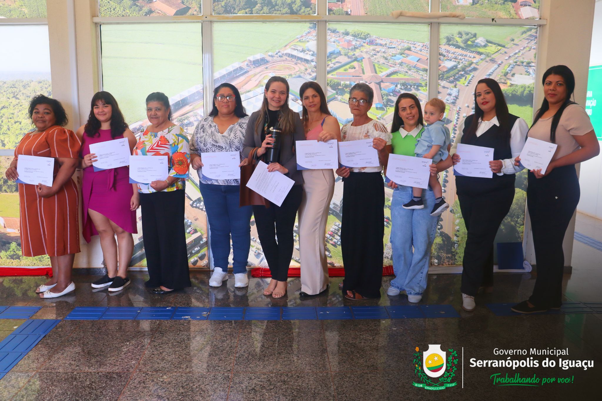 Curso de Cuidador de Idoso é concluído com entrega de certificados em Serranópolis do Iguaçu Curso de Cuidador de Idoso é concluído com entrega de certificados em Serranópolis do Iguaçu