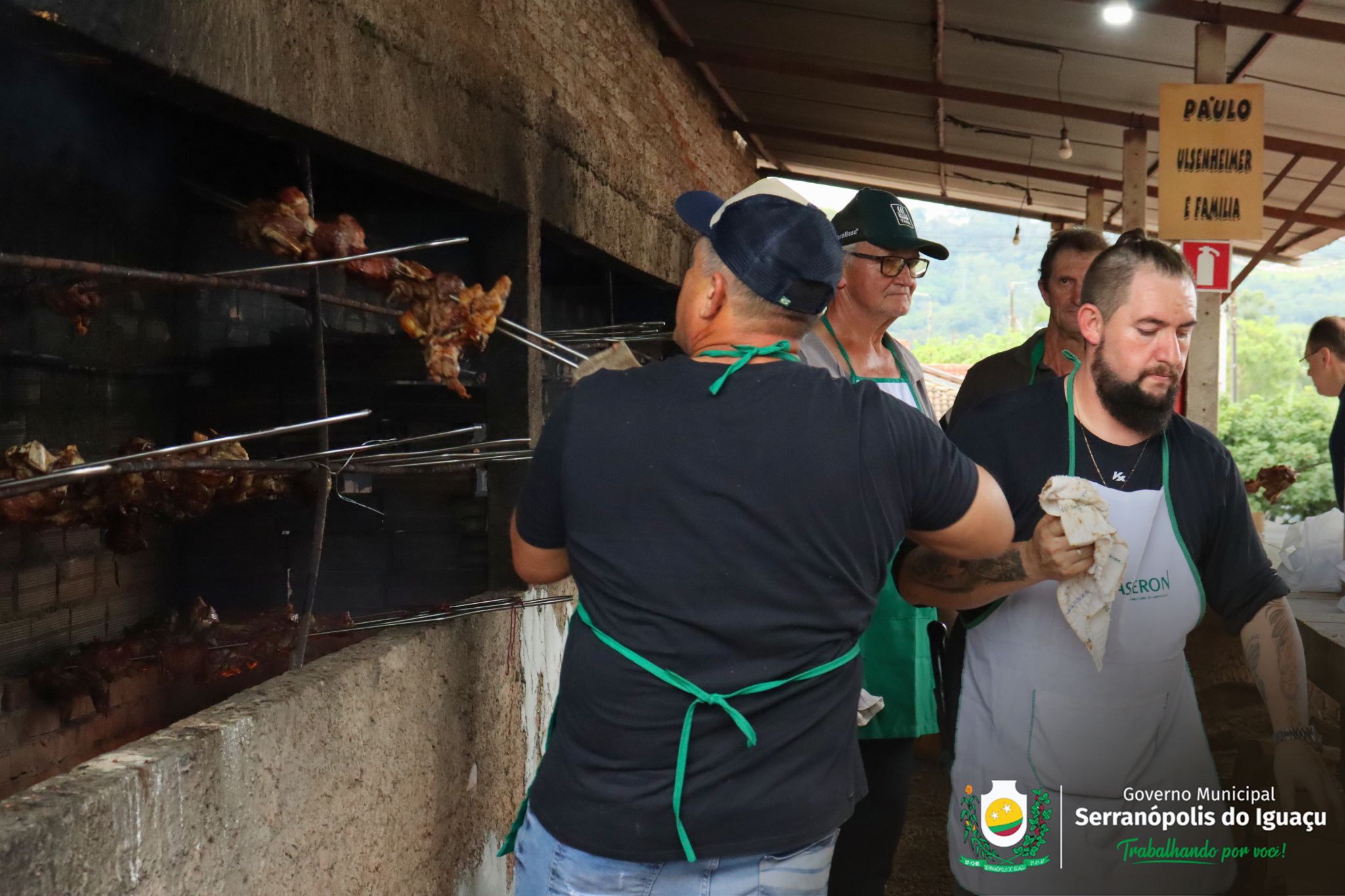 Feirinha Especial e 1ª Feirinha do MEI movimentam Festa da Padroeira em Serranópolis do Iguaçu Feirinha Especial e 1ª Feirinha do MEI movimentam Festa da Padroeira em Serranópolis do Iguaçu