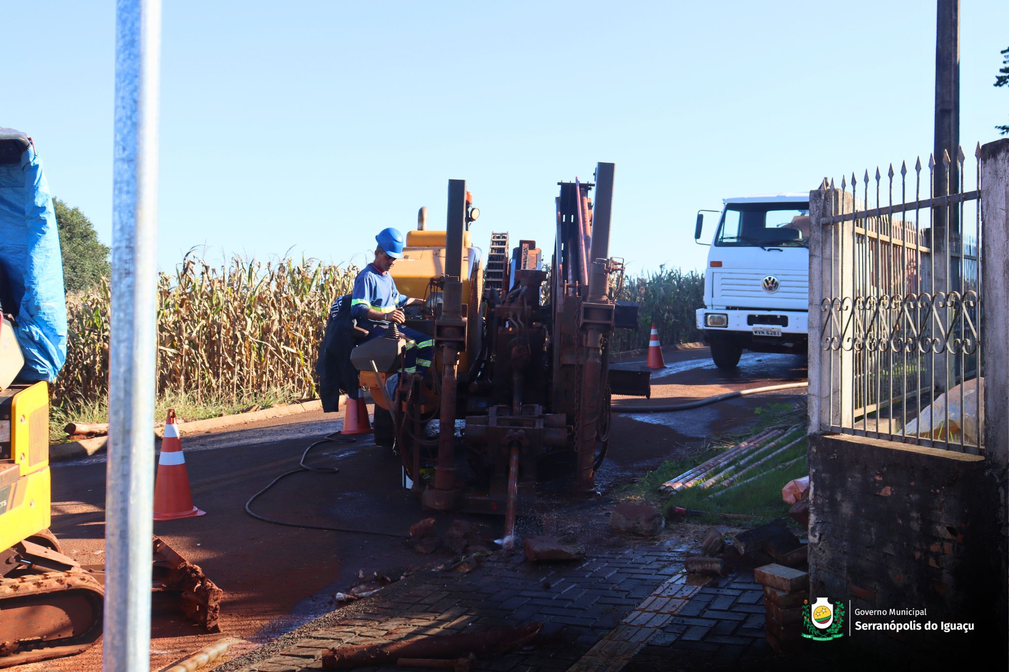 Rede de esgoto começa a ser construída em Serranópolis do Iguaçu