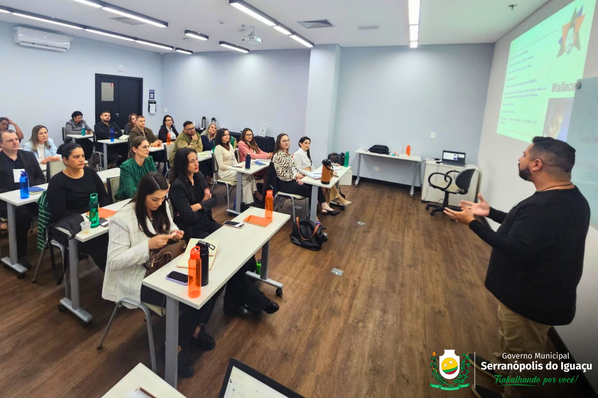 Servidoras participam de curso sobre gestão financeira e prestação de contas do SUAS