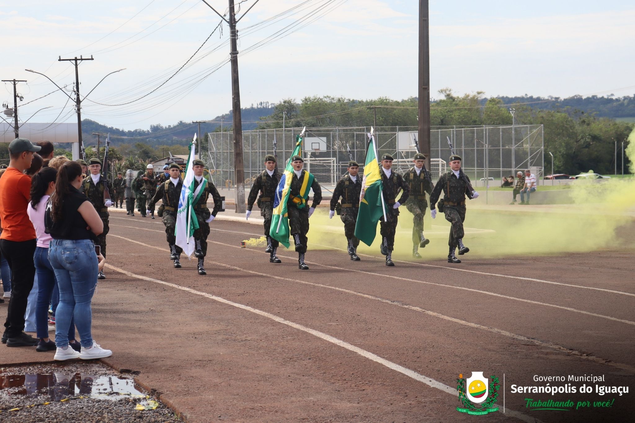 Serranópolis do Iguaçu realiza Desfile da Independência com ampla participação da comunidade