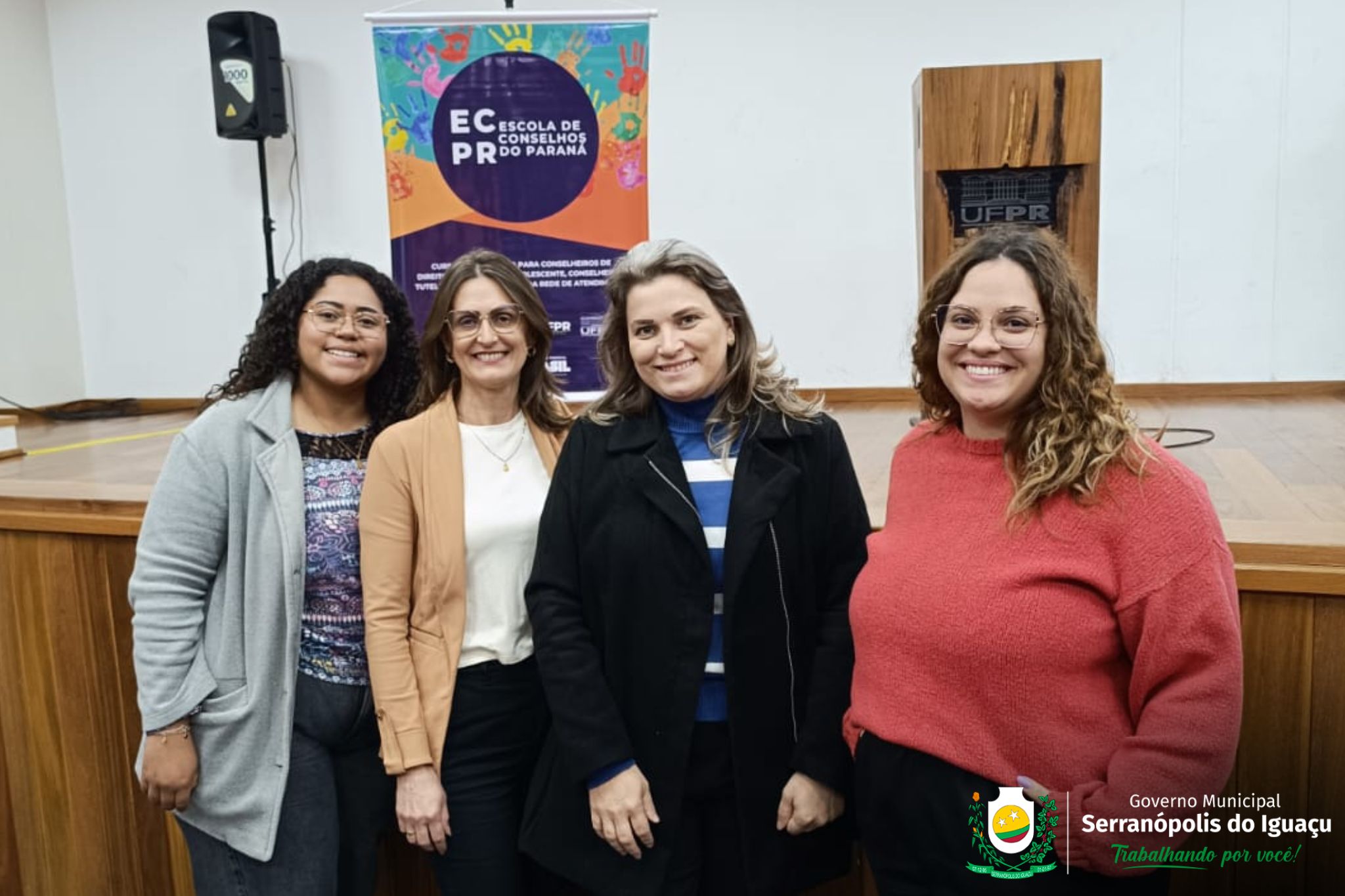 Profissionais da rede de atenção psicossocial de Serranópolis do Iguaçu participam de capacitação em Toledo
