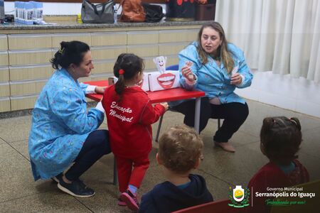 Governo Municipal promove atividades sobre saúde bucal para alunos da rede municipal