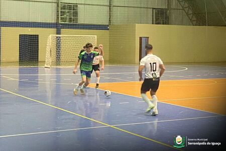 Serranópolis do Iguaçu enfrenta Matelândia nesta sexta-feira (14), pela Copa Amop de Futsal