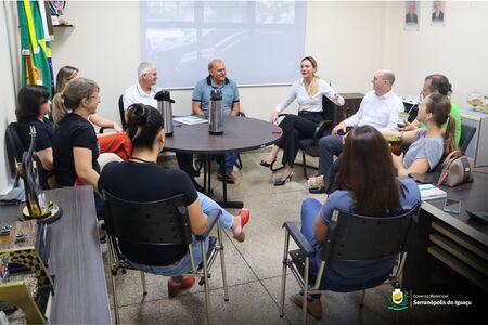 Equipe do Sicredi visita Governo Municipal